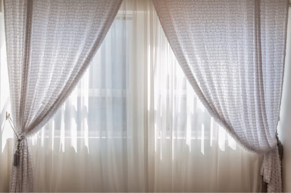 How to Choose Kitchen Curtains: Stylish & Practical Ideas